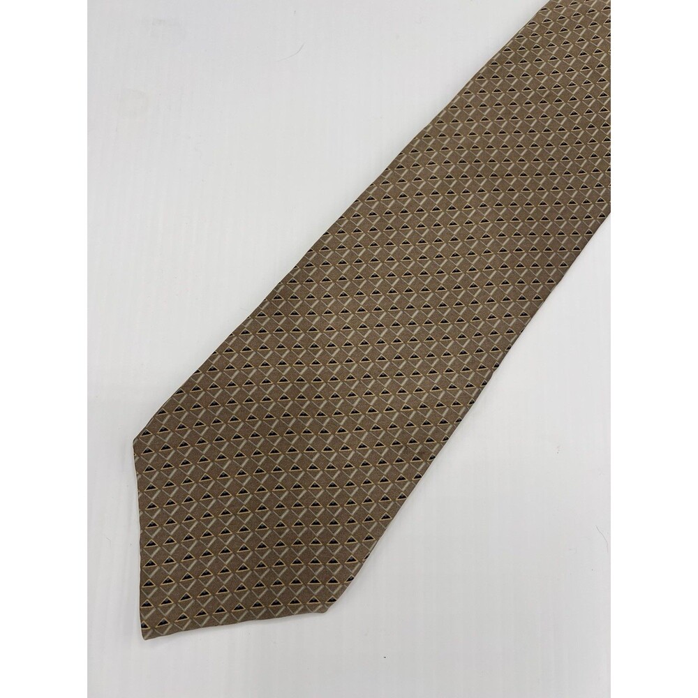Graham & Lockwood 100% Silk Tie 60” Long 4” Wide Tan Gold Geometric